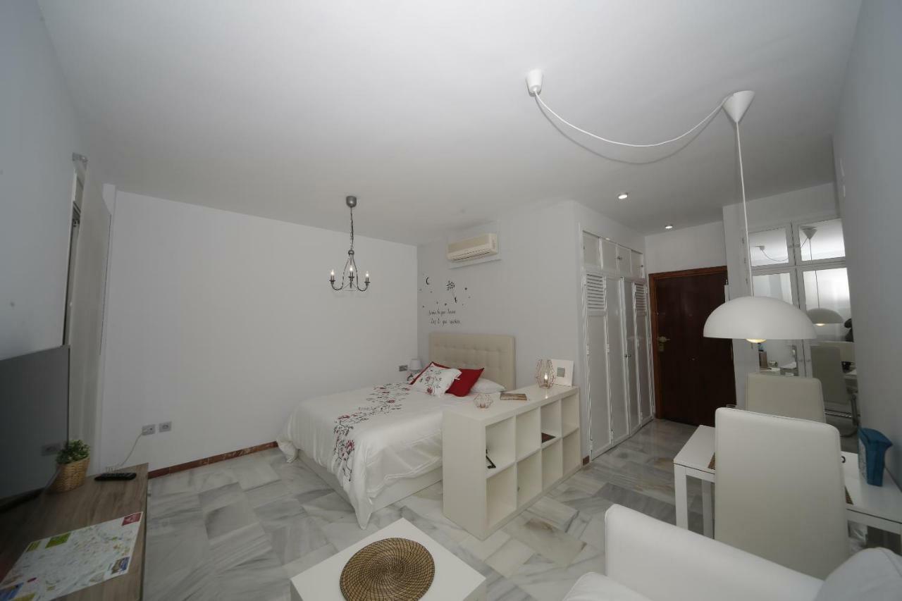 Las Llaves De San Pedro Sevilla Kültér fotó
